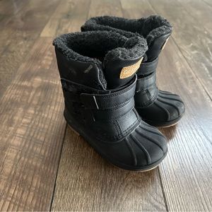 Sz 10 Cat & Jack Winter Boots